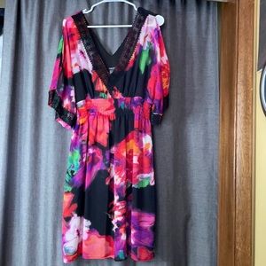 BisouBisou Floral Dress, open 3/4 sleeves Sz 16
